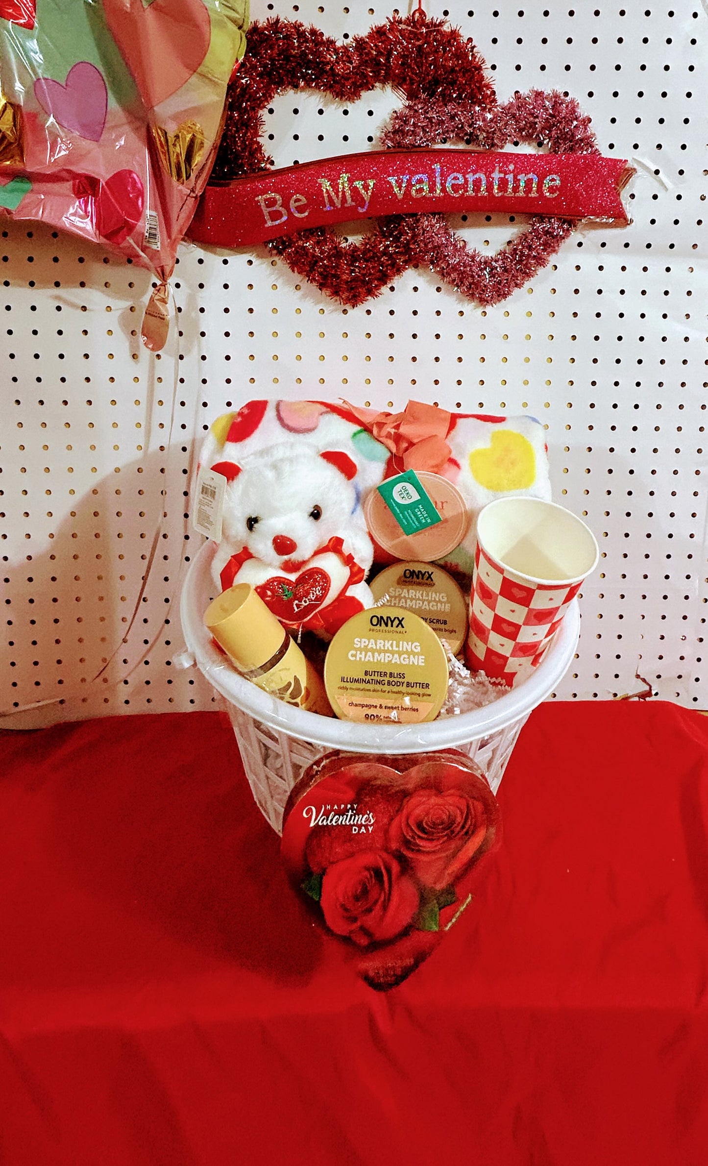 Valentine’s Day Throw Basket