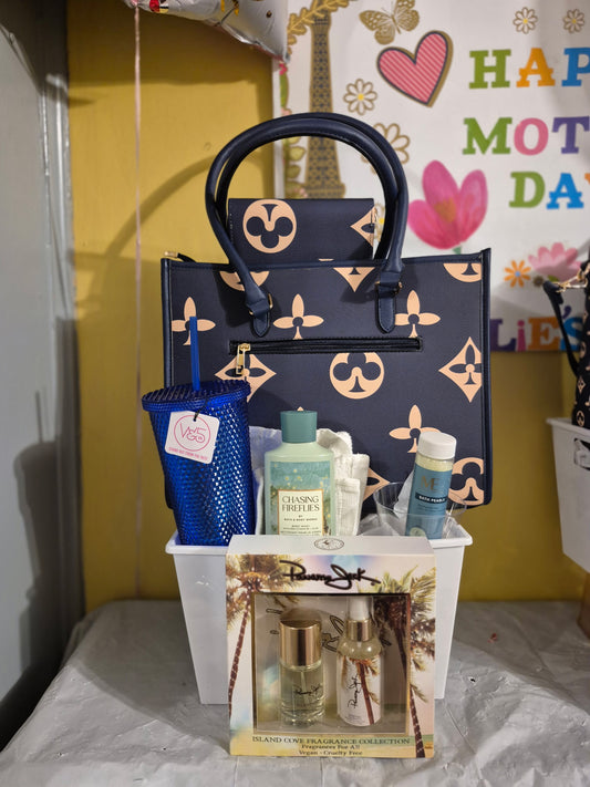 Monogramed Print Large  Purse & Purfume Set