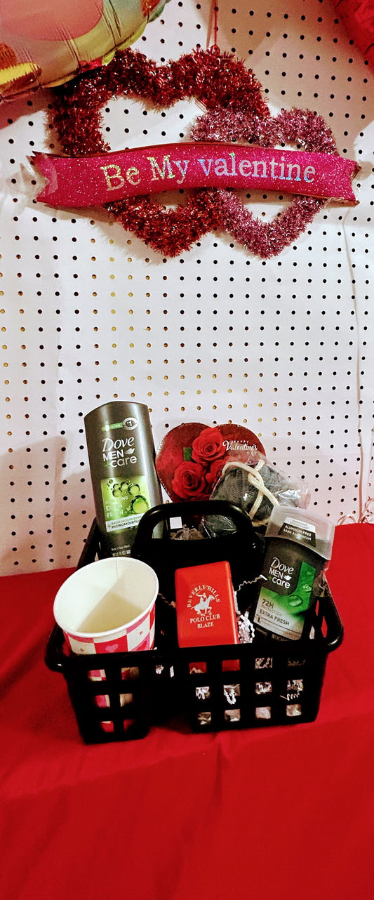 Men Valentine Day Basket
