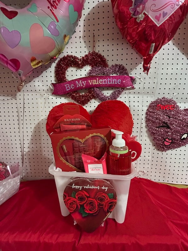 Valentine Day Hearts Basket