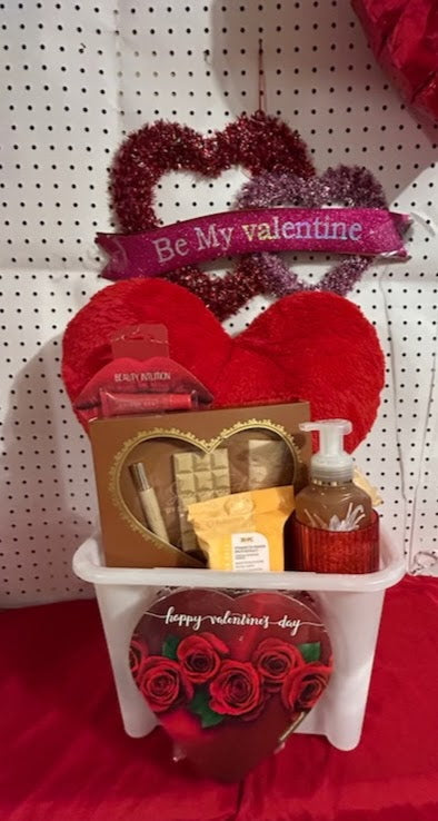 Valentine Day Hearts Basket